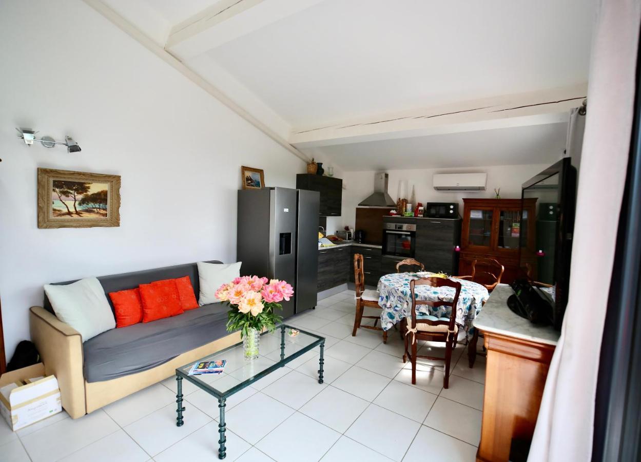 Duplex Vue Mer Plage De Saint-Clair Le Lavandou Eksteriør billede