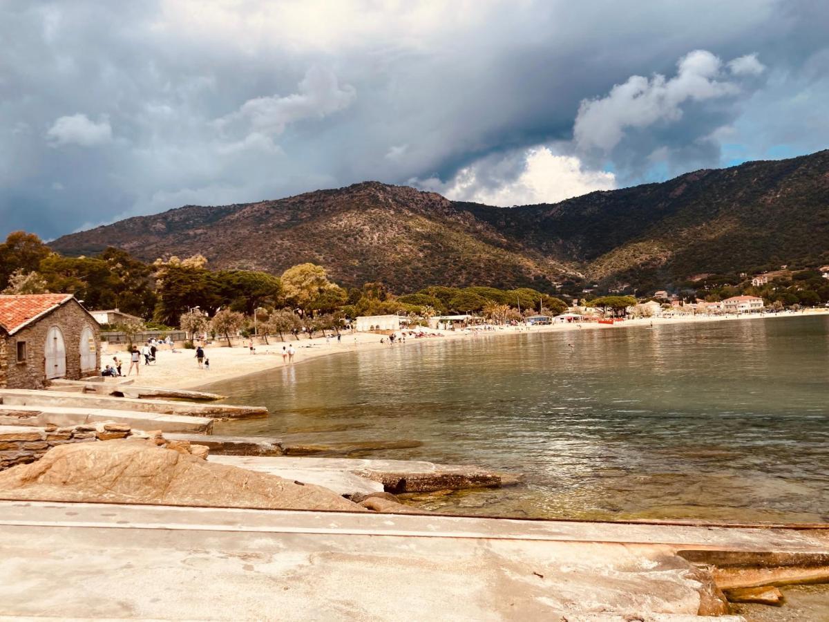 Duplex Vue Mer Plage De Saint-Clair Le Lavandou Eksteriør billede